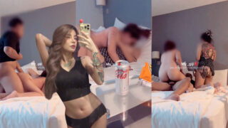 คลิปหลุด patty_bkk39 สองสาวนอนเล่นเสียวเล้าโลมกันเด็ดๆอยู่บนเตียงจนมีอารมณ์ แล้วเรียกหนุ่มให้เข้ามาจับเย็ดหีรัวๆแบบไม่ยั้ง