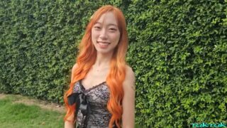 หนังโป๊ไทย TukTukPatrol x Candy Cola น้องแคนดี้โคล่า หุ่นอย่างแจ่มสาวหน้าสวยผมส้มรับงานเย็ดนั่งตุ๊กๆมาให้ฝรั่งล่อหีเย็ดจนแตกในหีชมพูสวย xxx